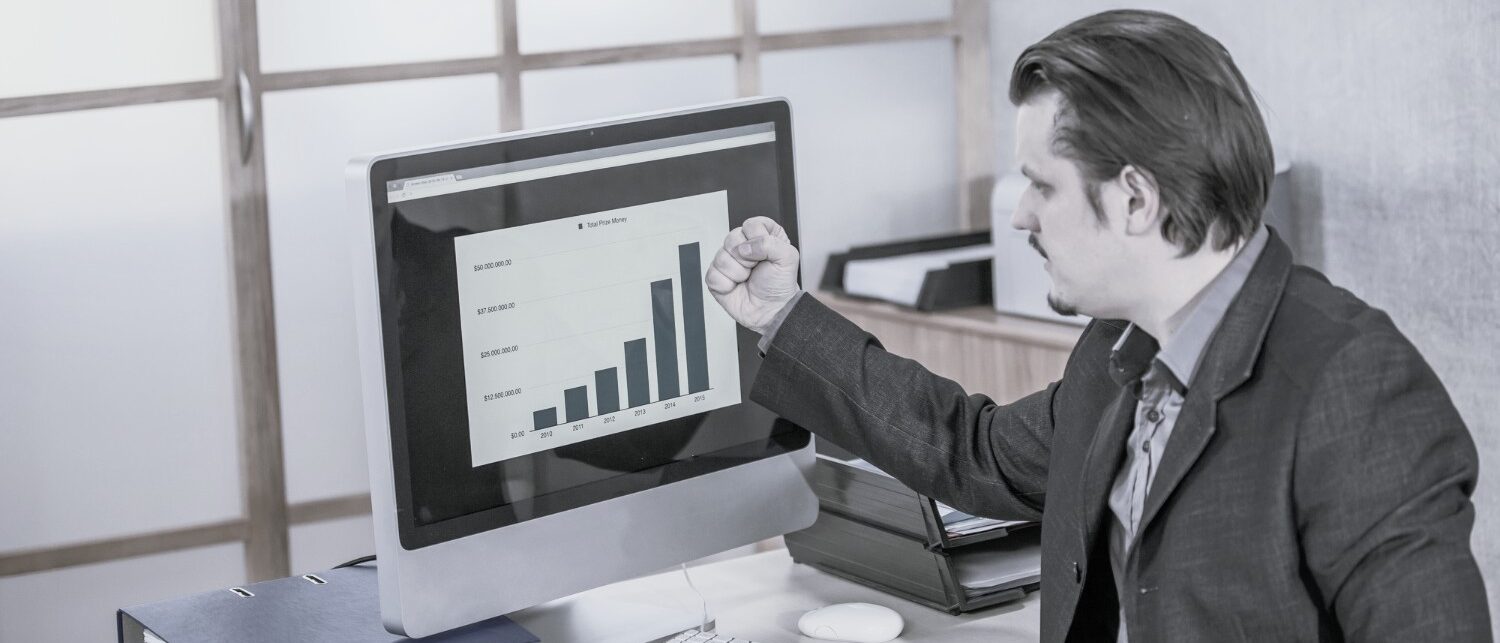 Scaling High-Growth Brands with Ecommerce BPO Services 4 business leader analyzing ecommerce growth achived with BPO Services